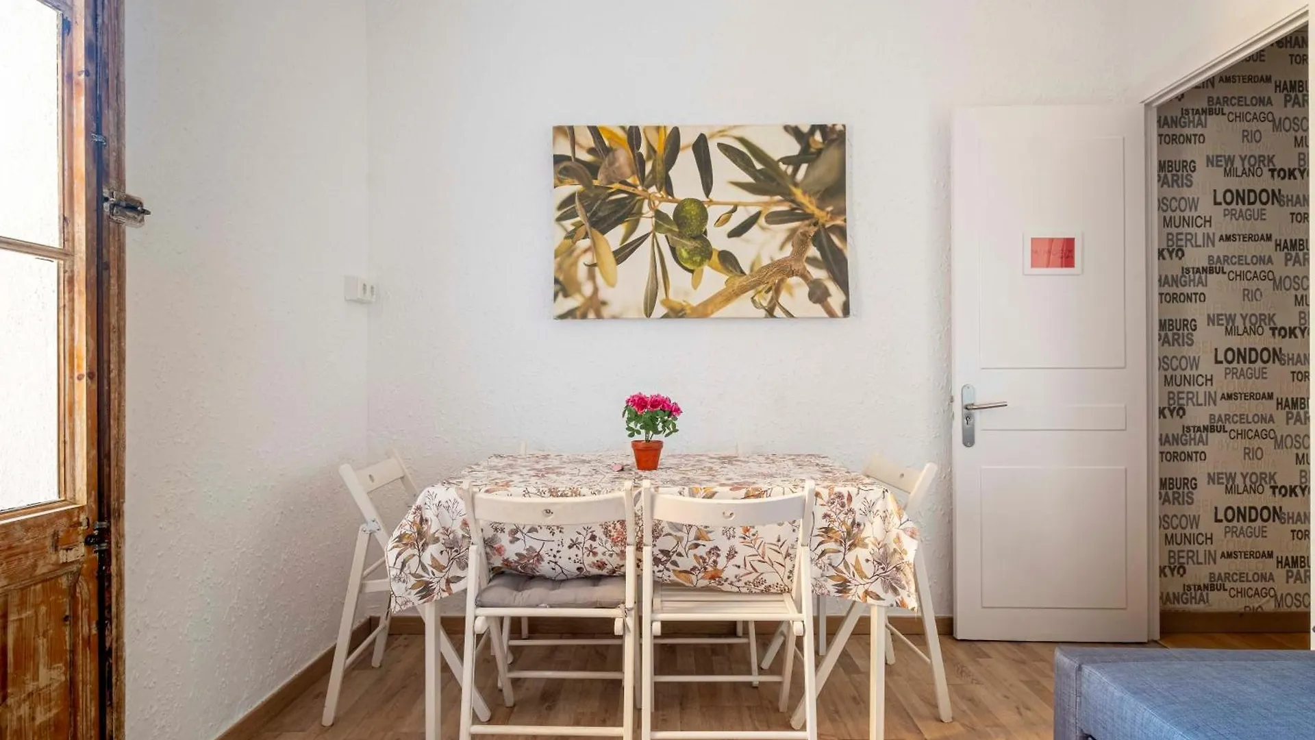 Centric Apartments Sagrada Famila 3 Barcelona Spain