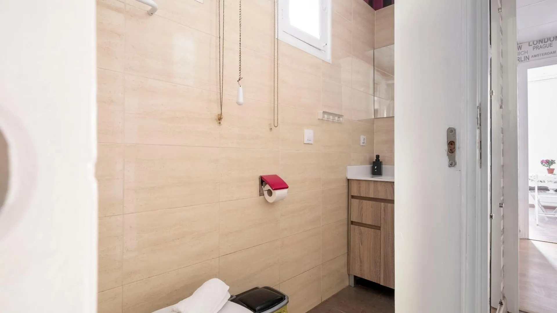 Centric Apartments Sagrada Famila 3 Barcelona 0*,  Spain